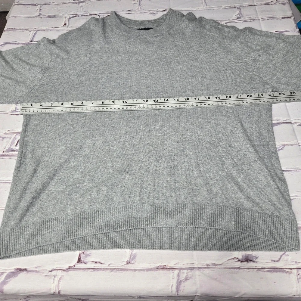 Abercrombie & Fitch Men Sz M Gray Crewneck Viscose Blend Knit Sweater Drop Shoul